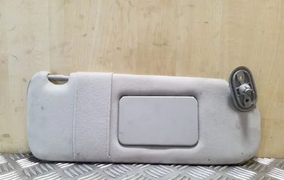 Toyota Corolla E120 E130 Sun visor
