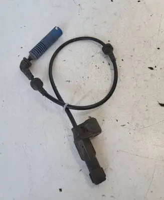 BMW X5 E53 ABS brake wheel speed sensor 6752682