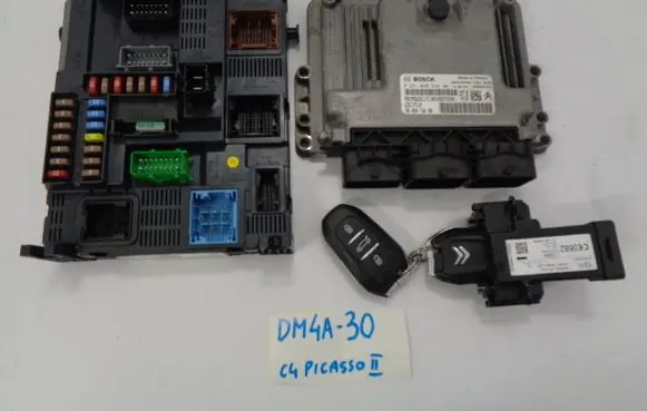 Engine ECU kit and lock set