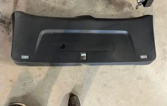 Audi Q7 4M Tailgate trim 4M0867973