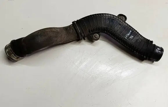 Volkswagen Scirocco Intercooler hose/pipe 1K0145840RT1 1K0145840R
