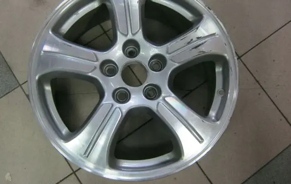 Honda Legend R18 alloy rim 