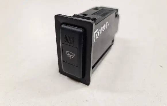 Toyota Avensis T250 Windscreen/window heater switch R156762 156762