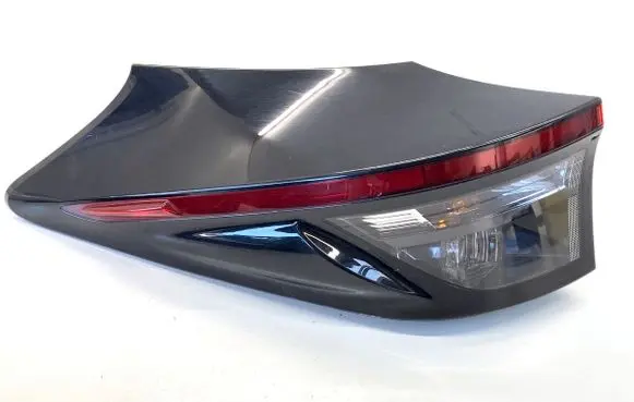 Toyota Yaris Cross Rear/tail lights 815600DE10