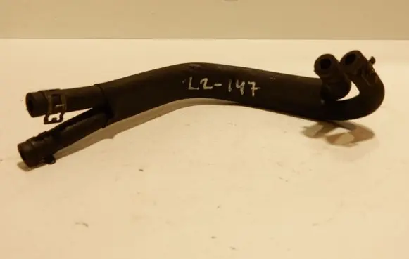 Fuel injector supply line/pipe