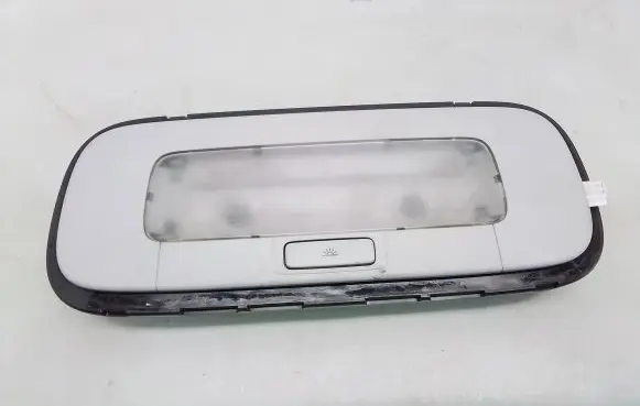 Volkswagen Golf V Rear seat light