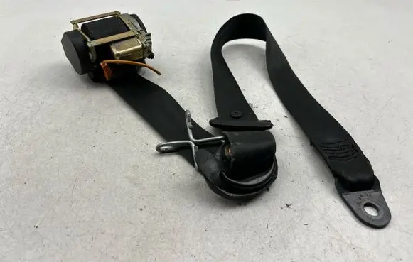 Peugeot 307 Front seatbelt 96527697XX