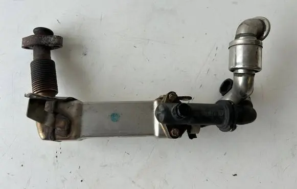 BMW 5 E60 E61 EGR valve cooler 779424504