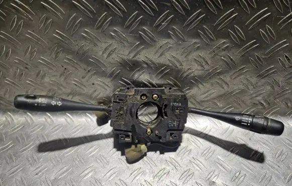 Nissan Sunny Wiper turn signal indicator stalk/switch NILES14506