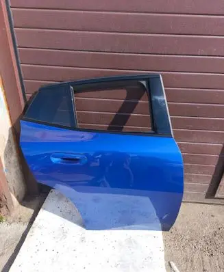 BMW X2 U10 Rear door 