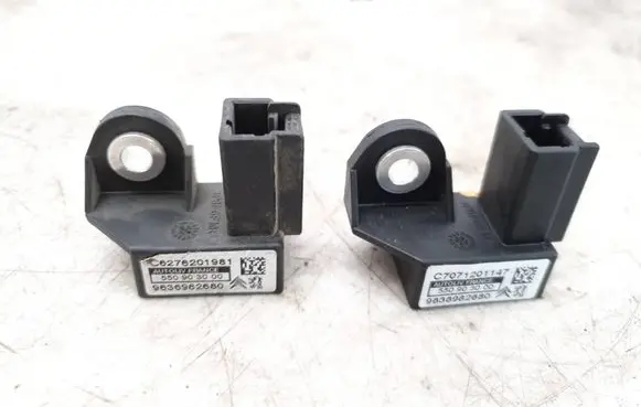 Citroen C6 Airbag deployment crash/impact sensor 550903000 9636902680