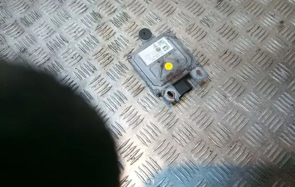 Porsche Cayenne (92A) Fuel injection pump control unit/module 7P0906093