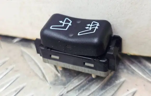 Mercedes-Benz CL C140 Seat heating switch 1408209910