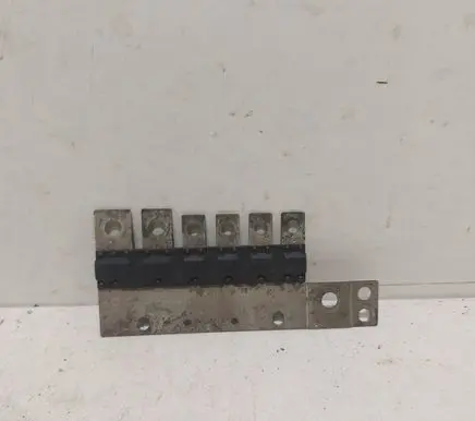 Volkswagen PASSAT B6 Fuse module