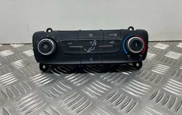 Ford Focus Climate control unit F1ET19980JJ