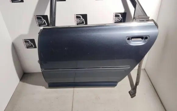 Audi A8 S8 D3 4E Rear door 4E0833553 LZ7R