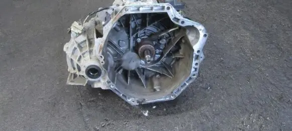 Renault Kadjar Manual 5 speed gearbox 320103660R