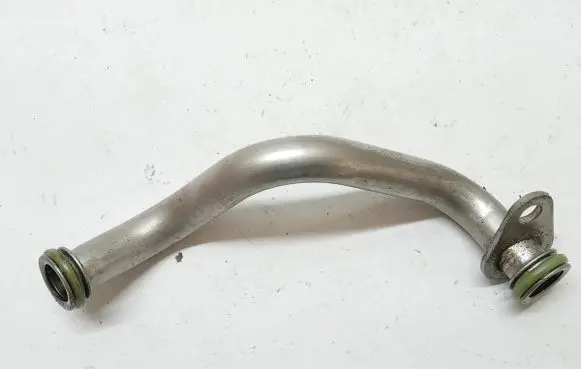 Seat Leon (5F) Turbo turbocharger oiling pipe/hose 04E145735C
