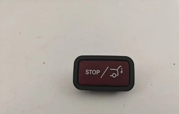 Mercedes-Benz C W205 Tailgate/trunk/boot open switch 2128210651 31020305