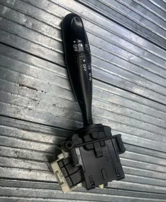 Toyota Yaris Indicator stalk 173681 PA6GF30