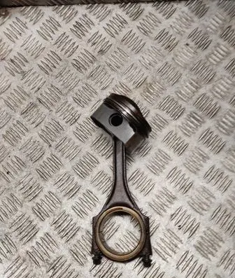 Audi A6 S6 C6 4F Piston with connecting rod