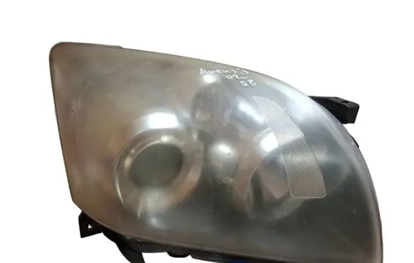 Toyota Avensis T250 Headlight/headlamp 8596724010 3900078496