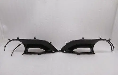 Ferrari FF Rear/tail light trim molding 86937600