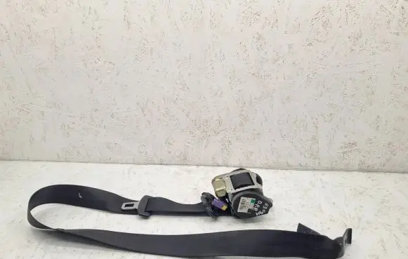 Audi A3 S3 8P Front seatbelt 8P4857706E