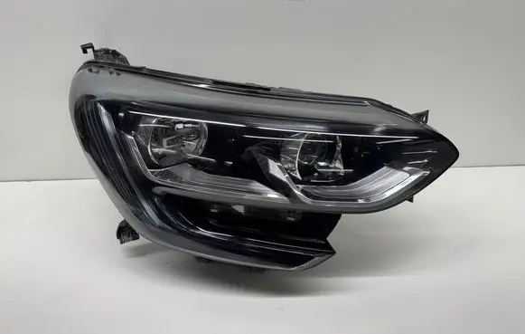 Renault Megane IV Headlight/headlamp 260102555R