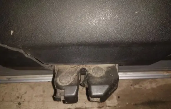 Fiat Punto (188) Tailgate/trunk/boot lock/catch/latch