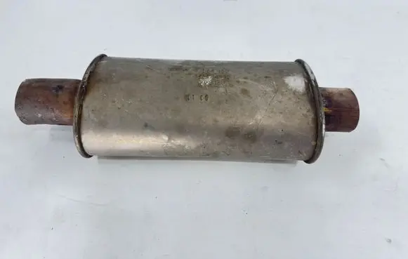 BMW 3 E90 E91 Middle muffler/silencer 7564180