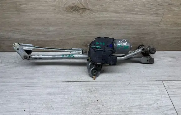 Audi Q3 8U Wiper motor 8U2955119 3397021318 SW0085