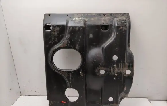Jeep Cherokee III KJ Engine splash shield/under tray 