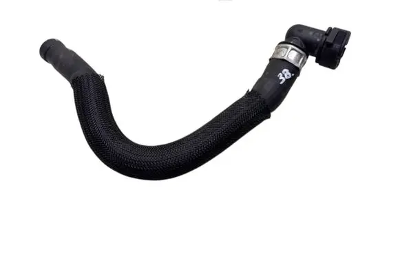 Volvo V70 Engine coolant pipe/hose 30636934