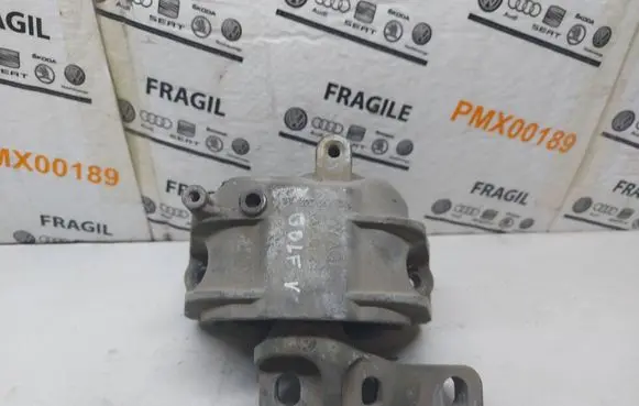 Volkswagen Golf V Engine mount bracket 1K0199262AS