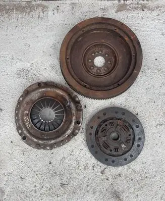 Mercedes-Benz E W124 Clutch set kit 0042503204