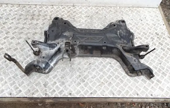 Peugeot 3008 I Front subframe