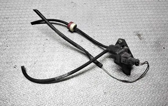 Saab 9-5 Valve vacuum 4394078