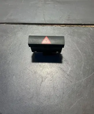 Audi A6 S6 C6 4F Hazard light switch 4F0941509