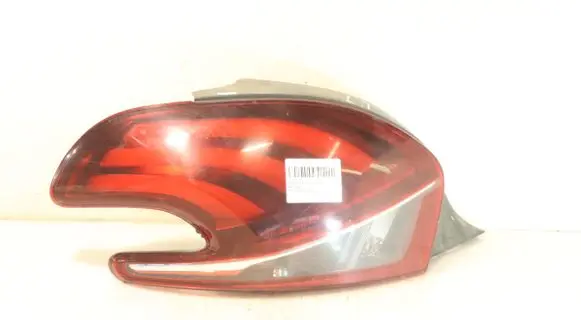 Peugeot 208 Rear/tail lights
