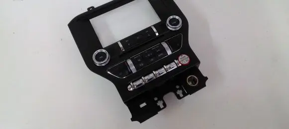 Ford Mustang VI Climate control unit GR3T18E245DD