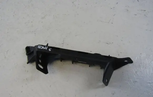Seat Ibiza IV (6J,6P) Front bumper mounting bracket 6J0807184