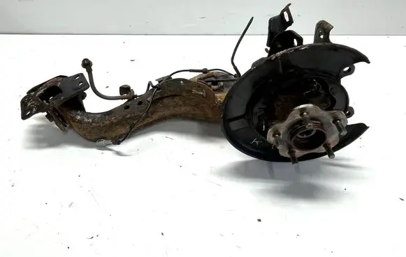 Nissan Qashqai Rear wheel hub spindle/knuckle