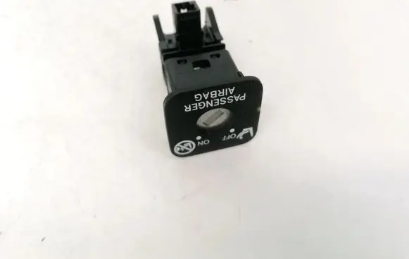 Toyota RAV 4 (XA30) Passenger airbag on/off switch 1682V68 168-2V68