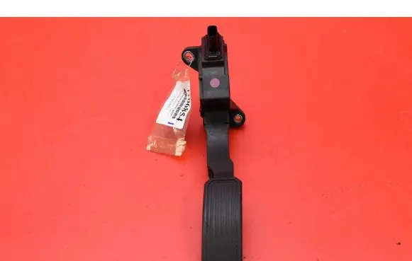 Toyota Auris 150 Accelerator throttle pedal 7811002020