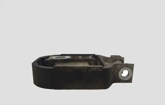 Volvo V40 Engine mount bracket 31359652