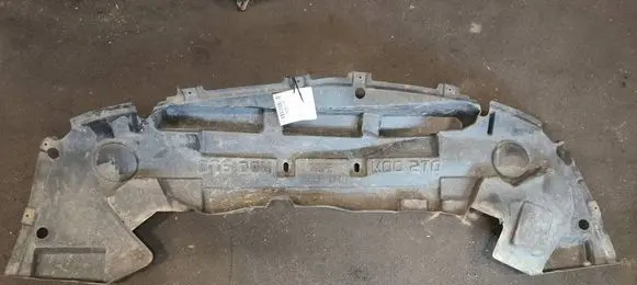Cadillac DTS Engine splash shield/under tray 15808709