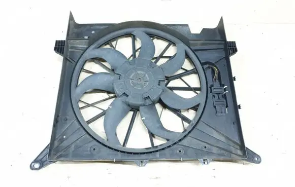 Volvo XC90 Radiator cooling fan shroud 31111543 0130706803 3137229010