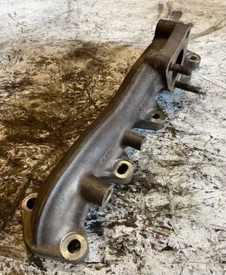 Exhaust manifold