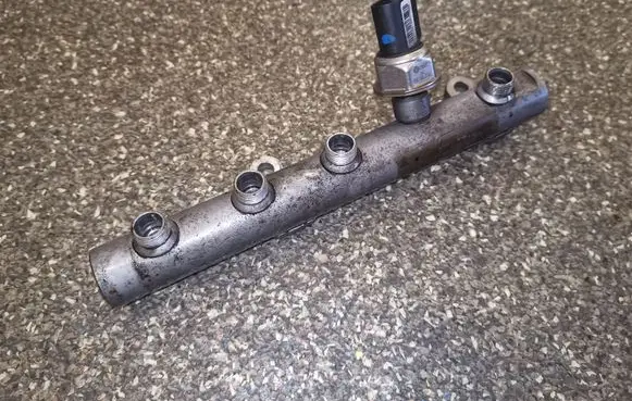 Audi A6 S6 C6 4F Fuel main line pipe 059130089AA